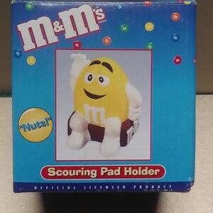 Yellow M&M's “Nuts!” 2000 Ceramic Scouring Pad Holder Benjamin & Medwin
